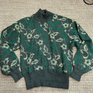 Vintage Green Embroidered Turtleneck Sweater